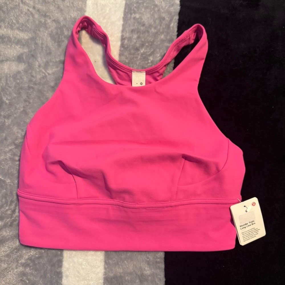 NWT sz 8 Lululemon Athletica Hot Pink Racerback high neck Sports Bra